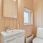 Hawarth - 275m From The Sea By Interhome