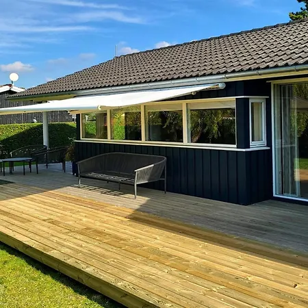 Дом отдыха Hawarth - 275m From The Sea By Interhome Слагельсе